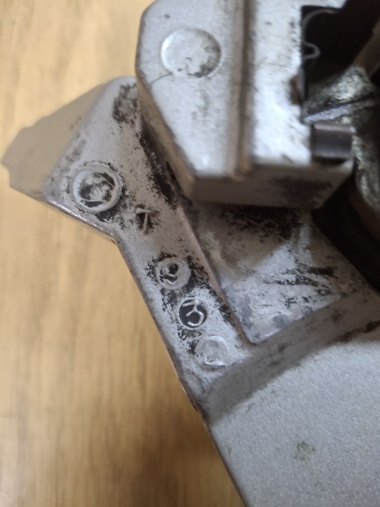 Заден спирачен апарат за YAMAHA YZF R6 98 - 02