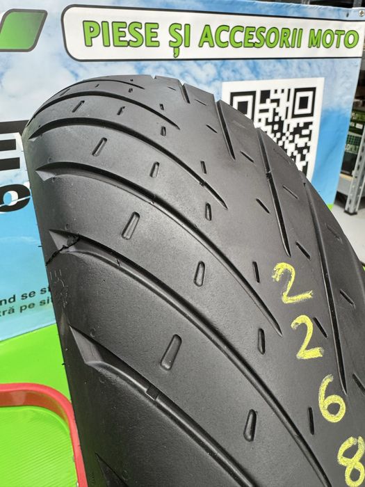 180 55 17 Anvelopa Moto Metzeler Roadtec01 Cauciuc spate C2268