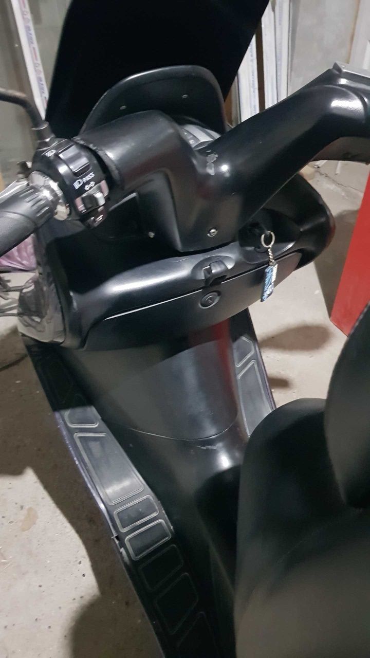 Скутер оригинал Yamaha magesty