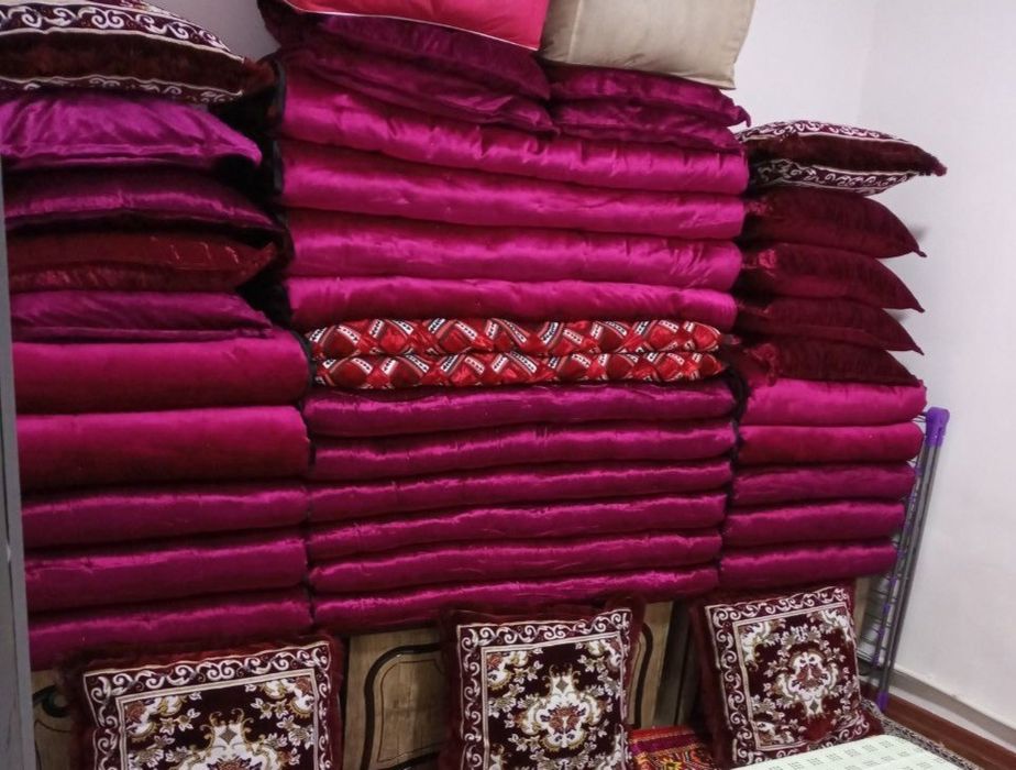 Ko'rpa to'shak sotiladi. Ishlatilmagan.