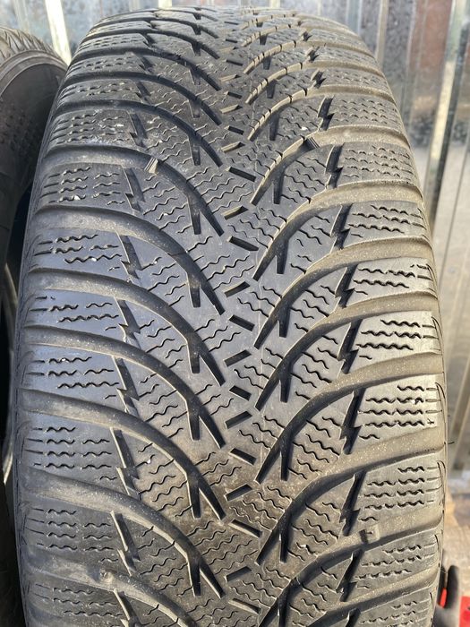 225/60/17 Кумхо Зимни