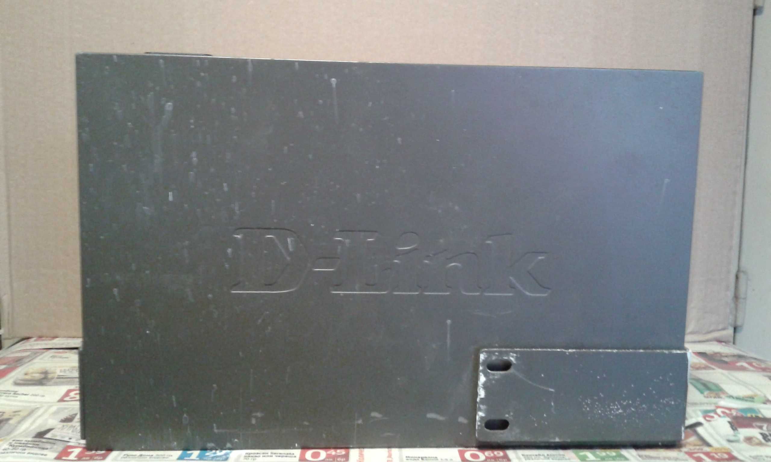 Продава се 24 Ports Ethernet switch, марка/модел: D-Link/ DES-1024D