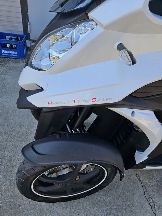 Quadro 350 se conduce cu B