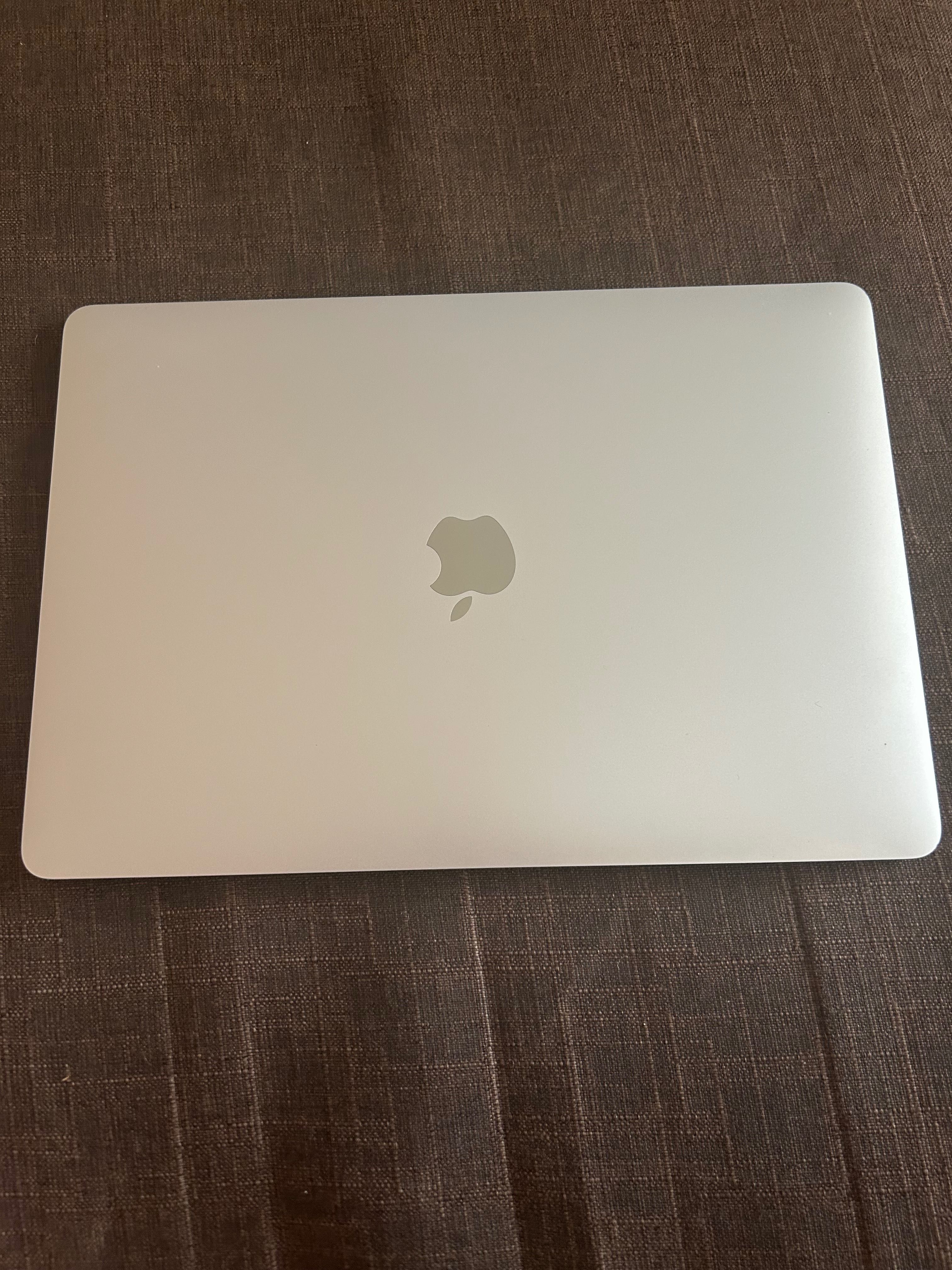 Apple MacBook Pro 13-inch, 2019 Space Gray