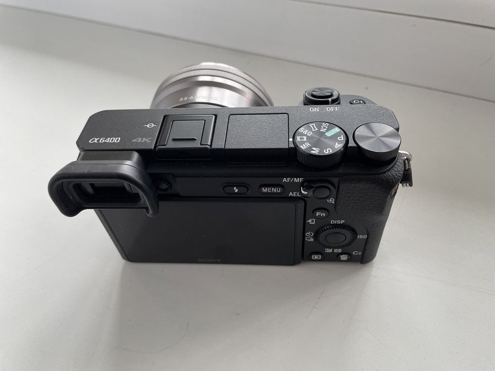 Фотокамера Sony Alpha ILCE-6400 Body черный