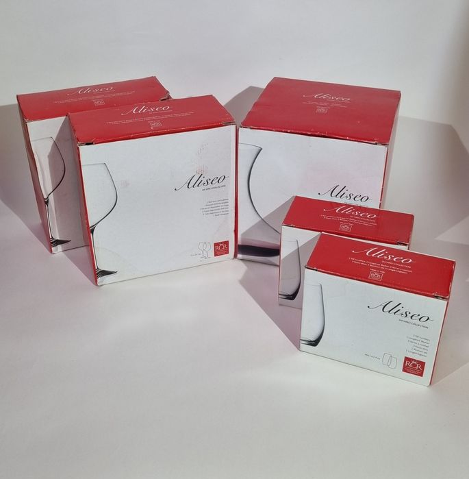 Set Aliseo, 1 decantor, 4 pahare vin si 4 pahare apa