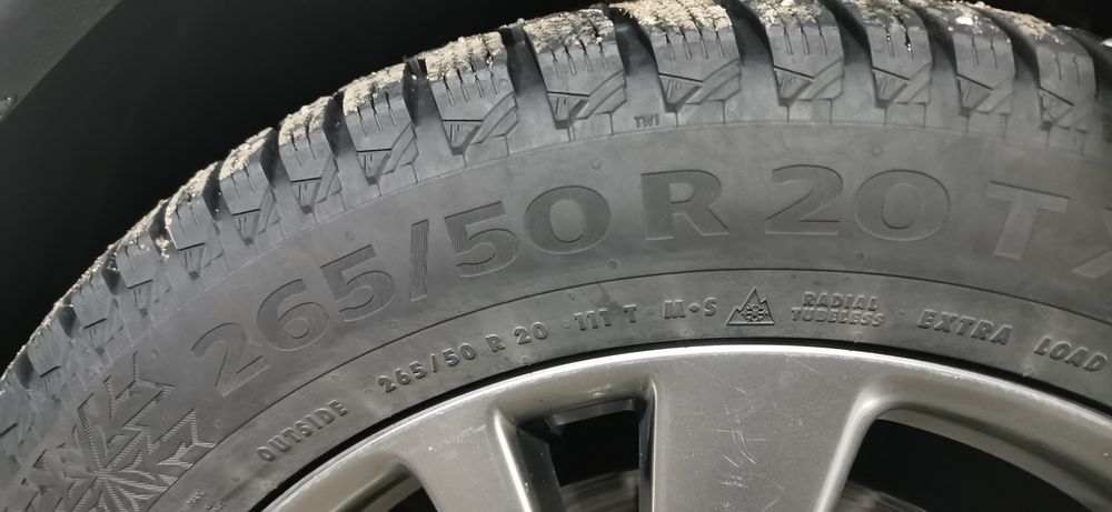 Шины Continental IceContact 2 265/50R20