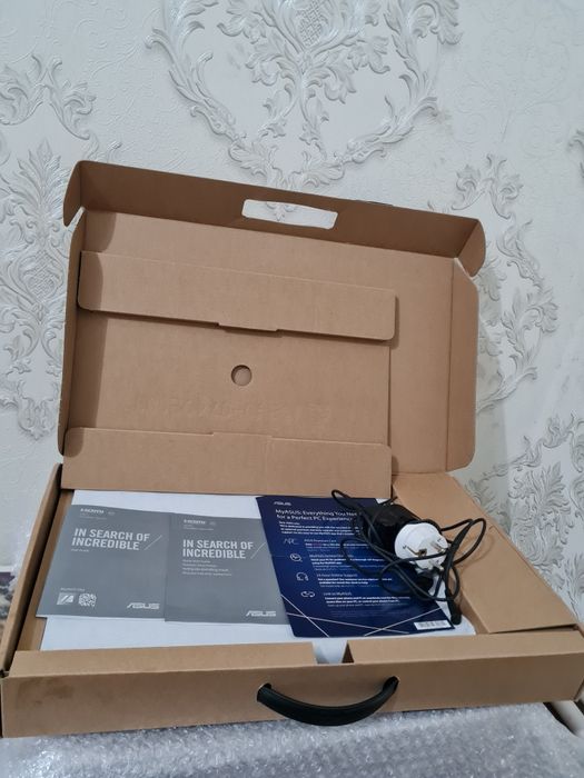 Ноутбук Asus ideal