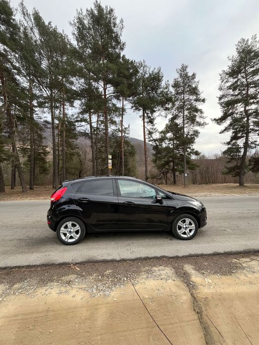 Vand Ford Fiesta 2011 1.25