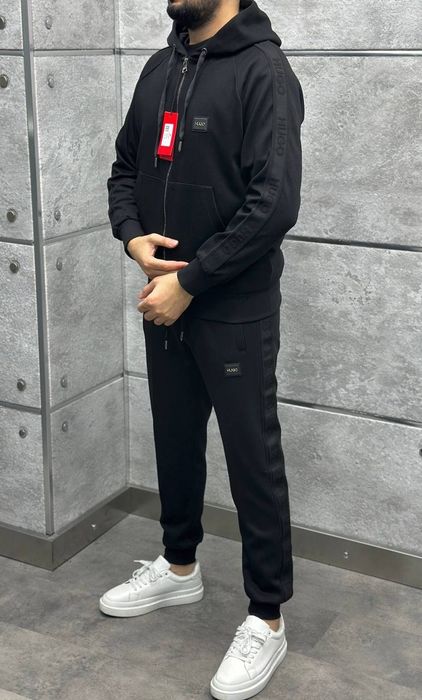 Trening barbati 350 lei