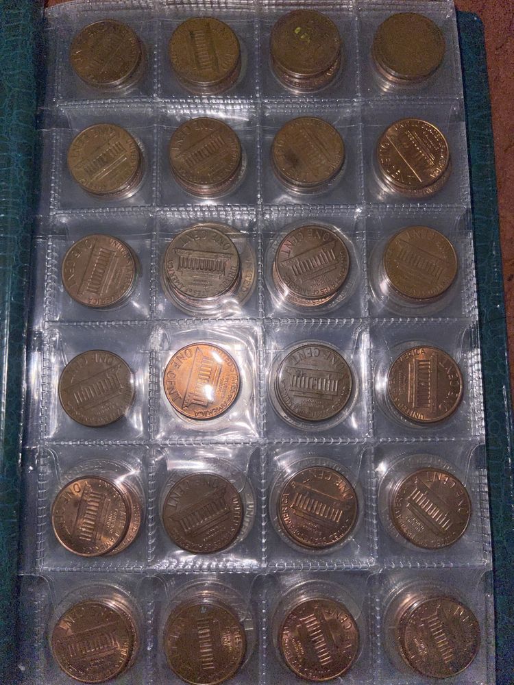 Продам монеты США и продам коллекционную монету 100 тенге (барс).