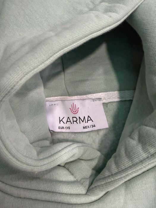 Спортен екип на Karma