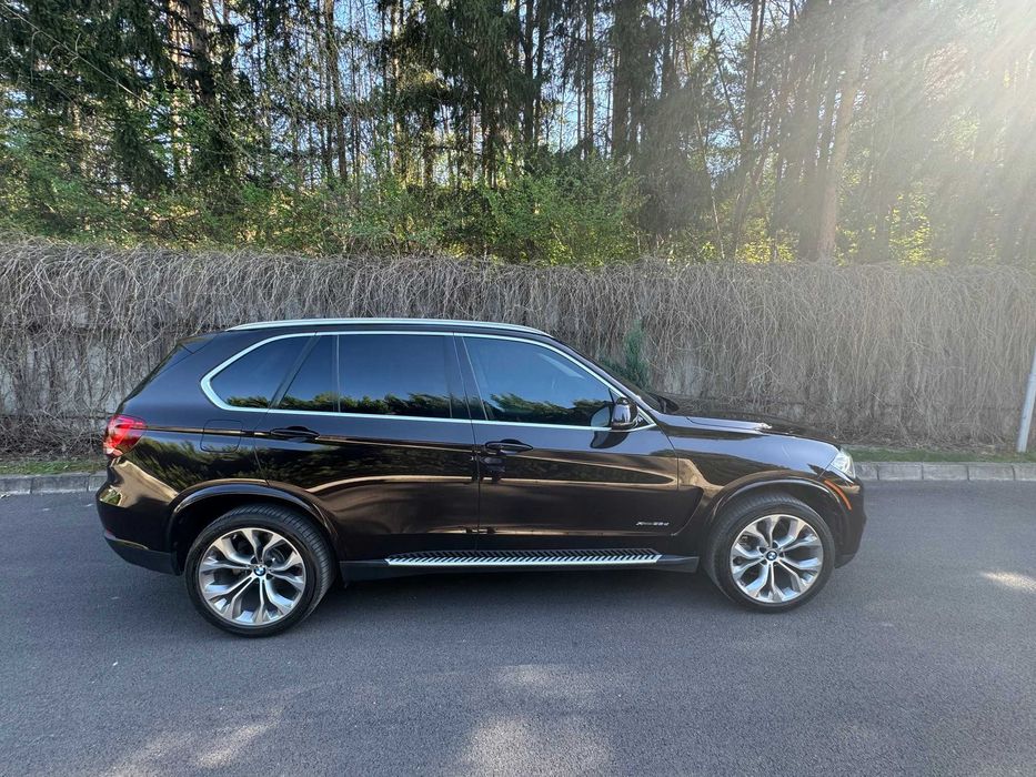 BMW Х5 3.0D 4x4, панорама,вакуум, пружини, всичко платено!