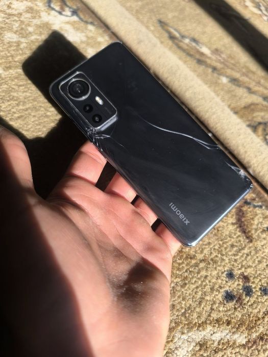 Xiaomi 12 256Gb/8 Ram
