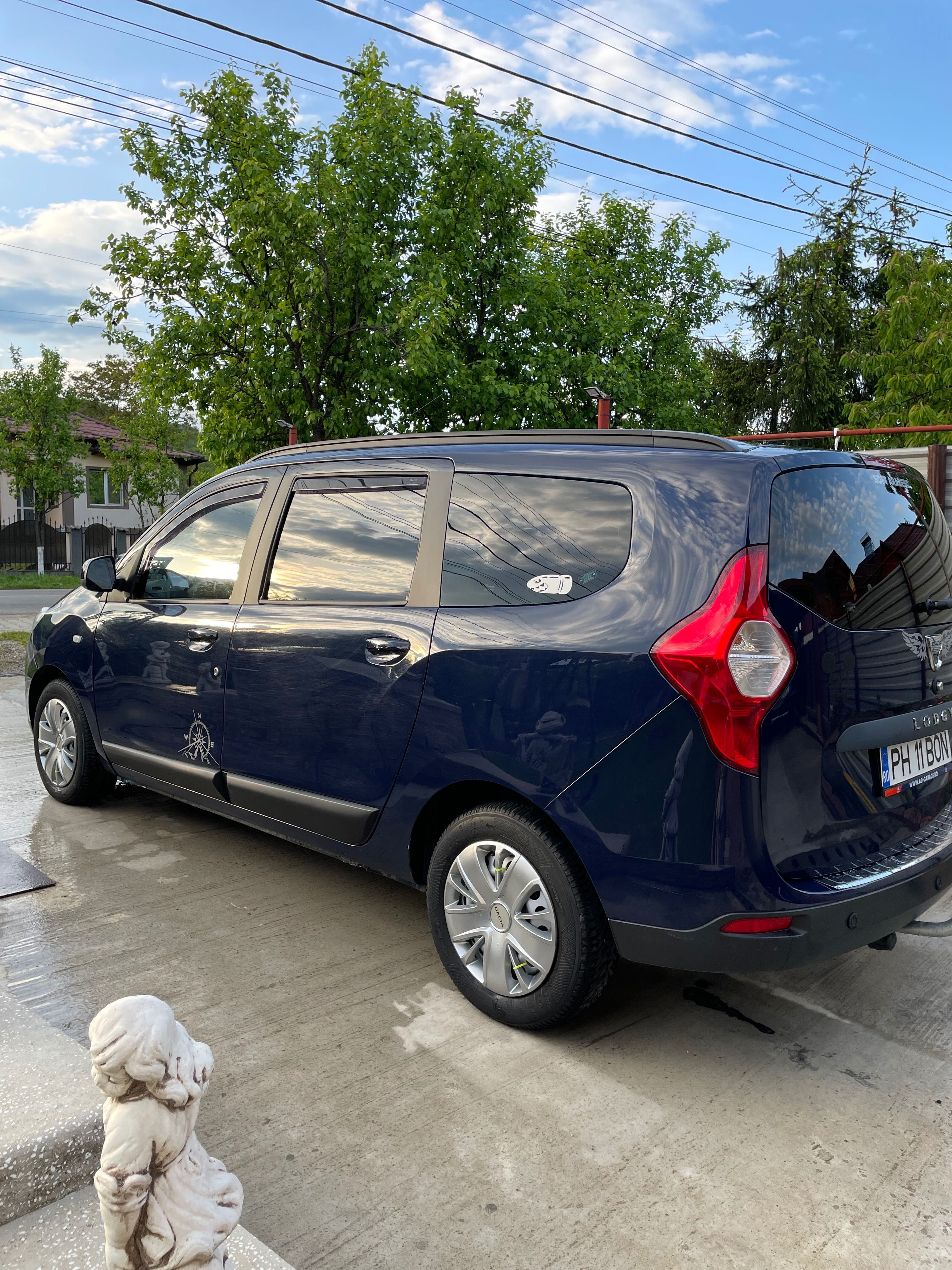 Dacia Lodgy ~2013~