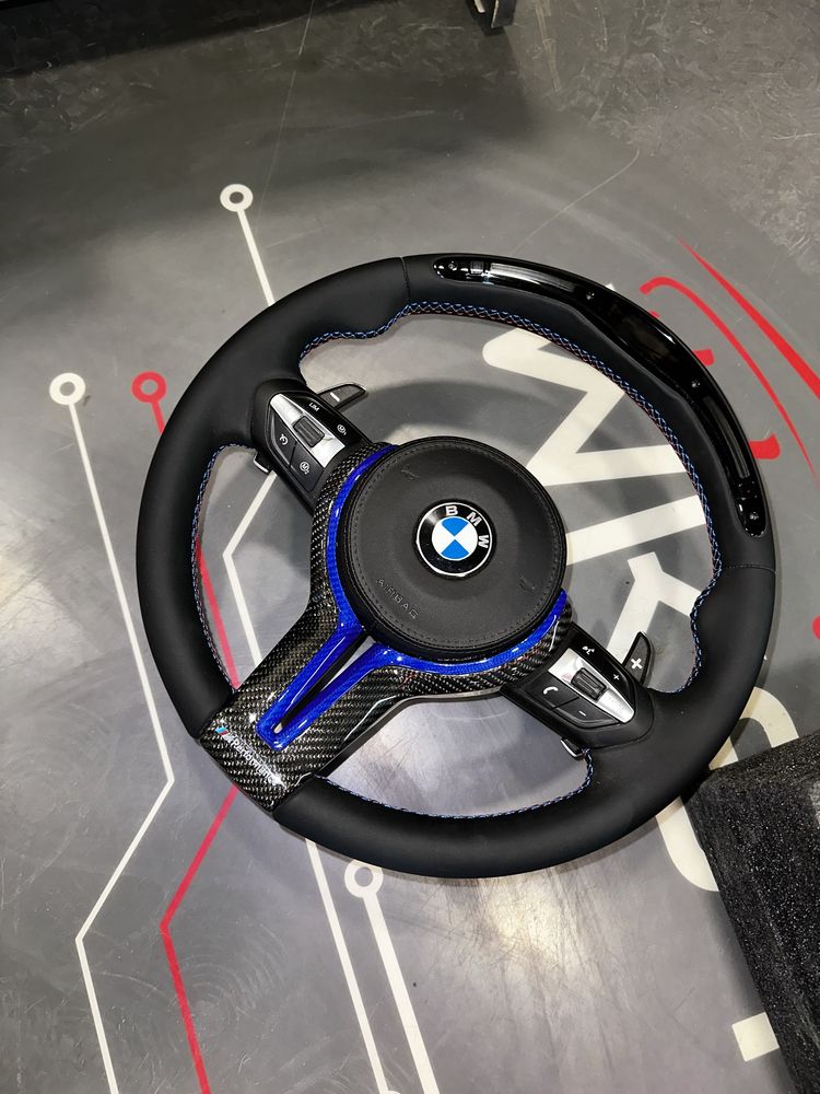 Volan BMW M Piele LED CARBON - Seria 1 2 3 4 5 6 - X1 X2 X3 X4 X5 X6
