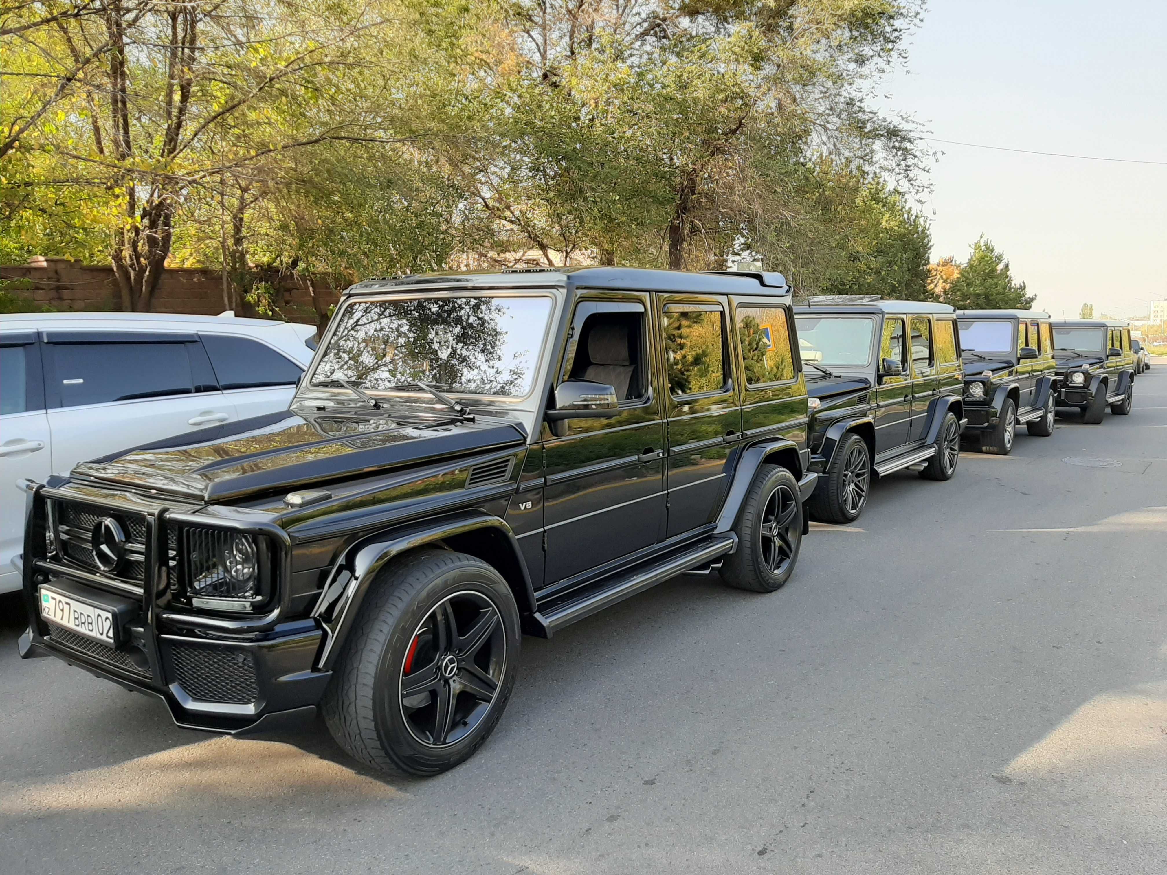 Прокат аренда лимузин, лимузин в роддом, выписка из роддома