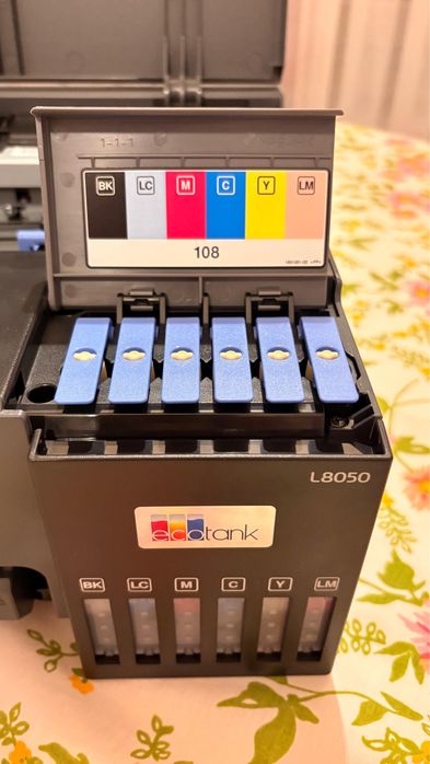 Imprimanta inkjet color foto CISS Epson EcoTank L8050, Wireless