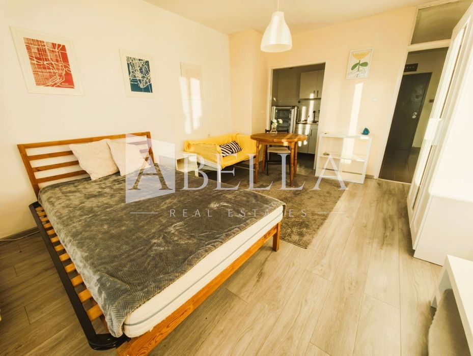 Дава се под наем Едностаен апартамент в София, Хиподрума - 35 кв.м за 459 € - Снимка #1