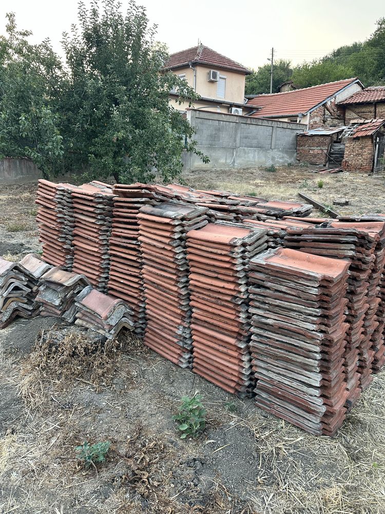 Продавам цигли / керемиди за покрив
