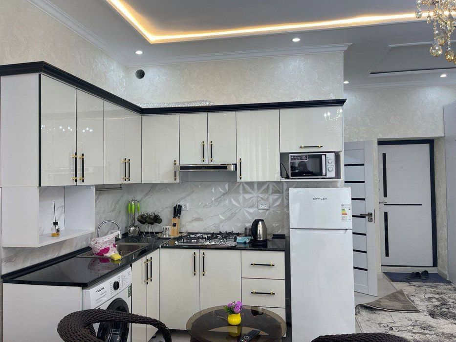 Сдаётся 1 ком квартира на 3 этаже 300$