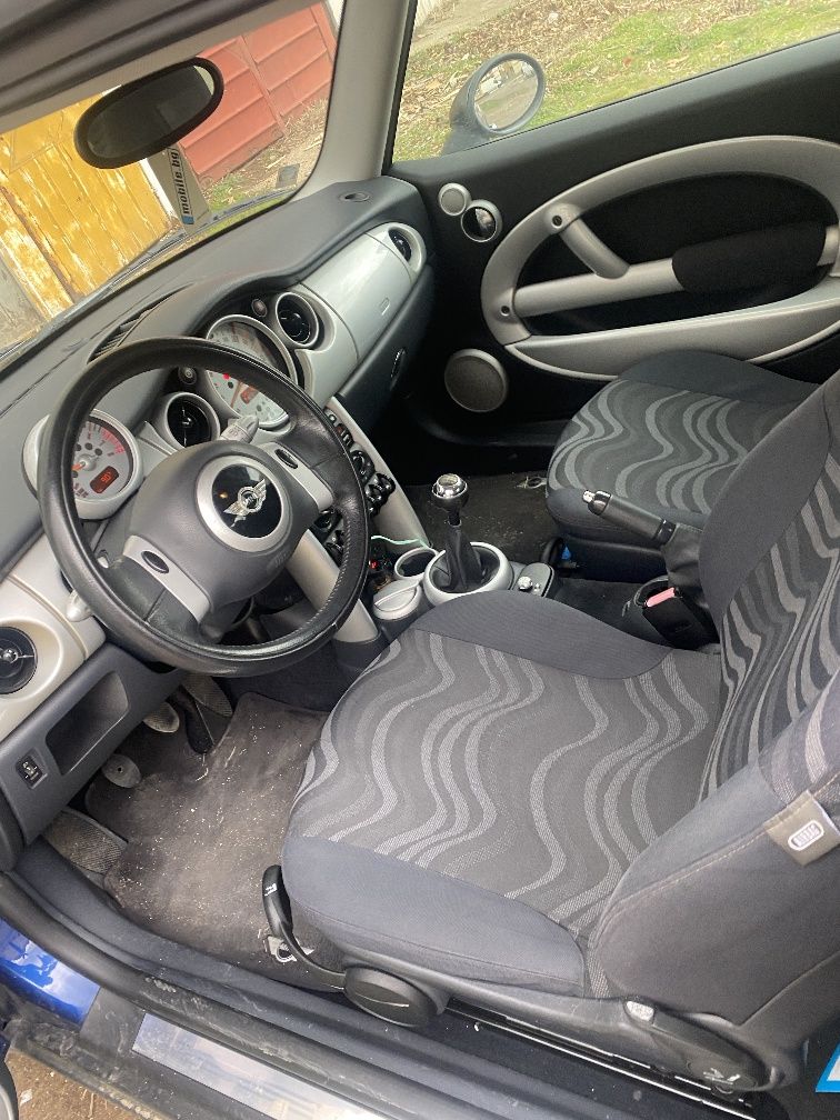Mini Cooper 2003Г. Цяла за части