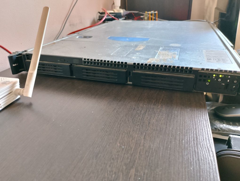 Продам сервер Pentium 4