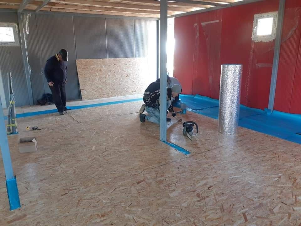 Vand containere stil casute din panouri sandwich 6.5*4.2m