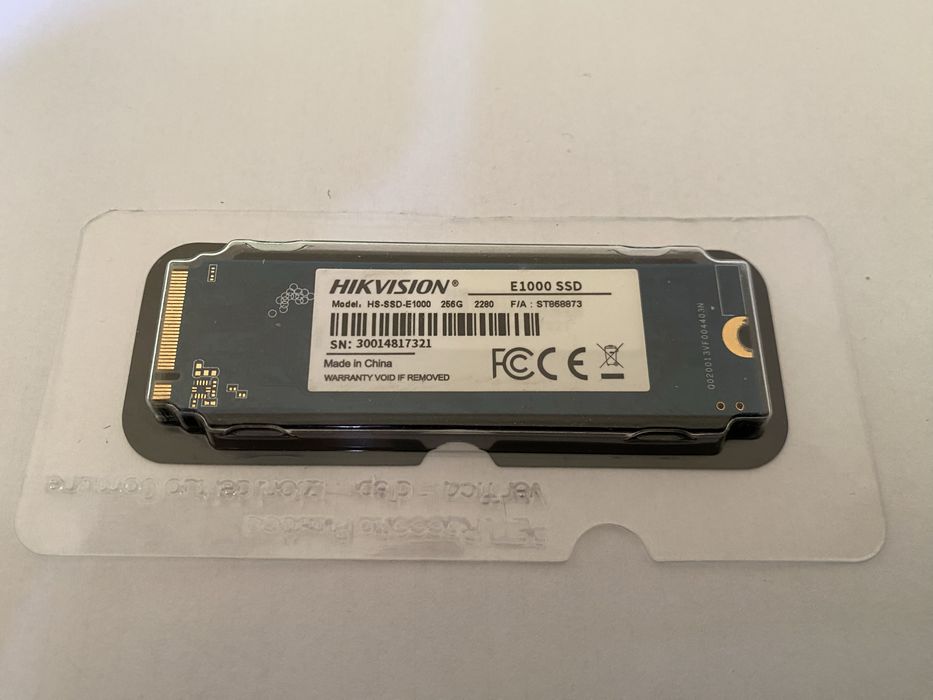 SSD-256Gb m.2 HikVision
