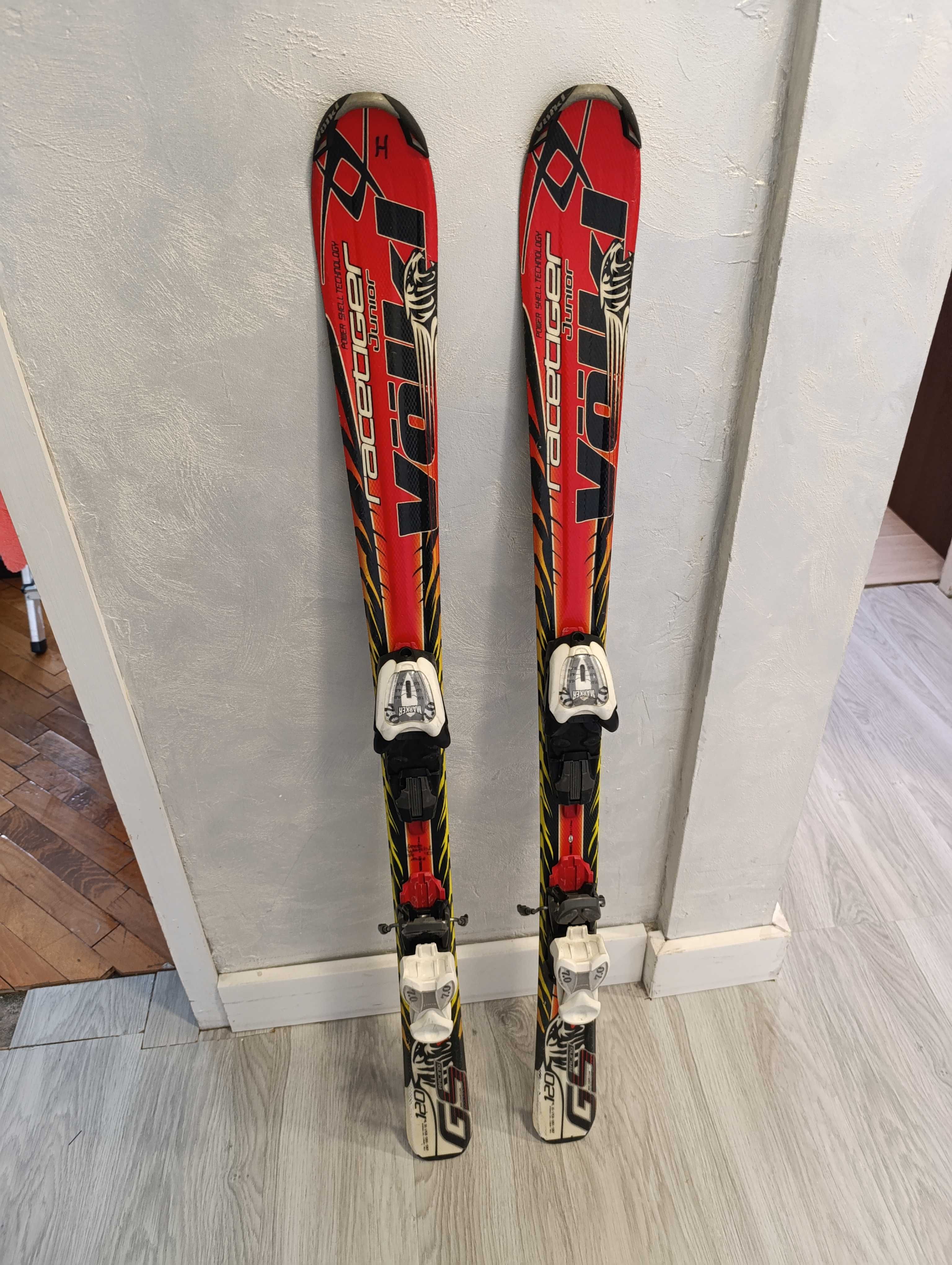 Ски 120 детски червени Völkl
