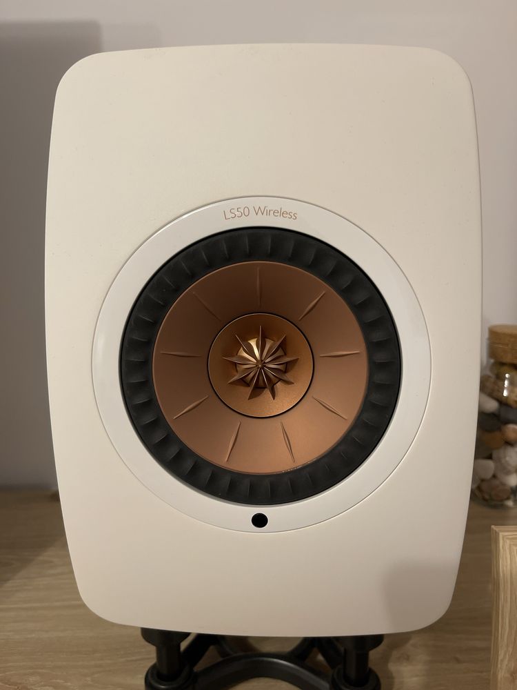 KEF LS50 Wireless