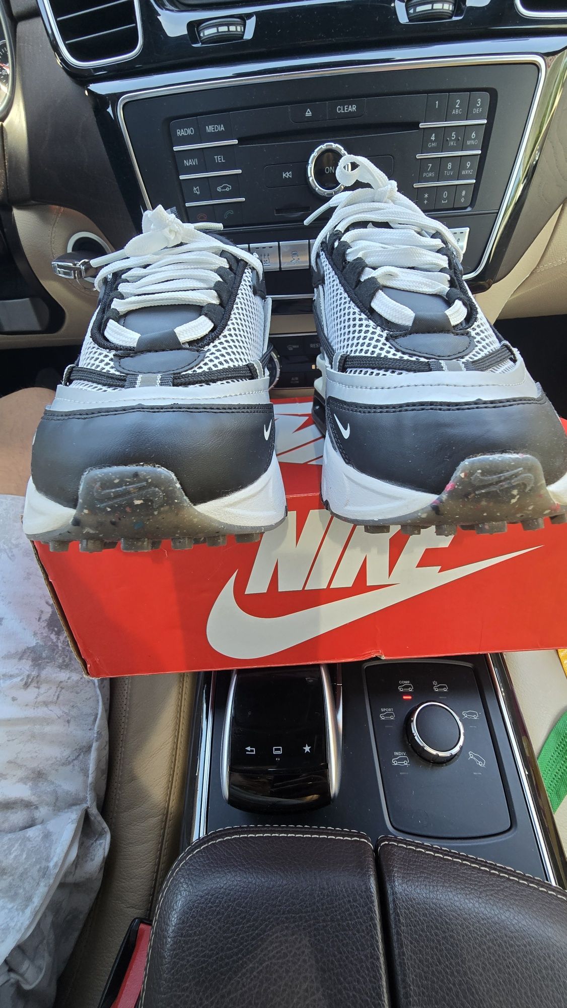 Nike Air Max Furyosa 37 номер