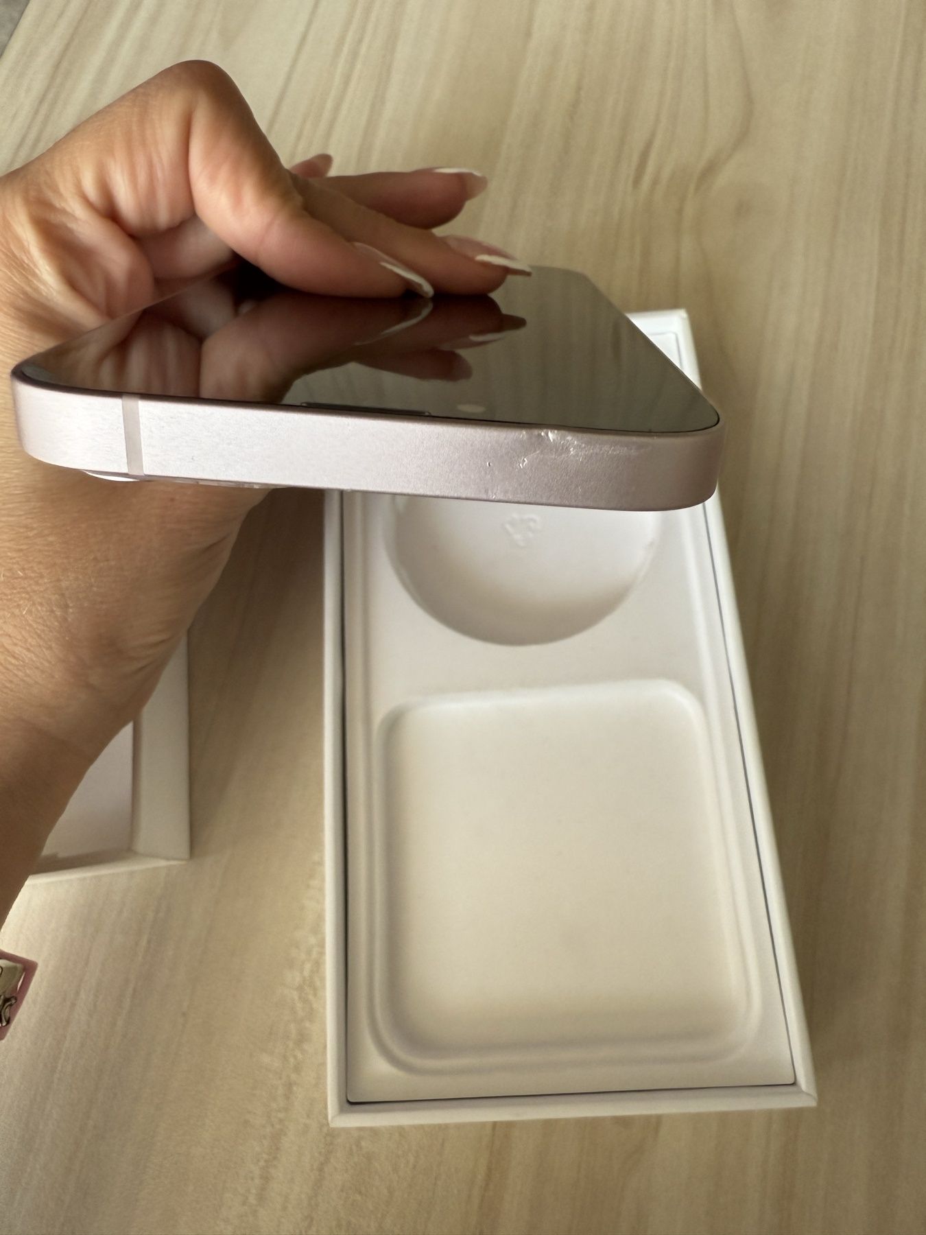 iPhone 13 (Розов)