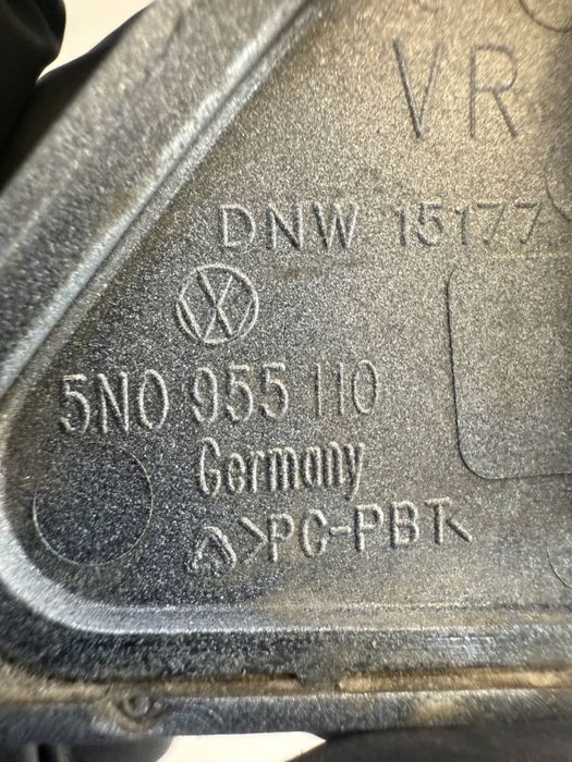 Capac spălător far bară față cârlig cui tractare VW Tiguan gri