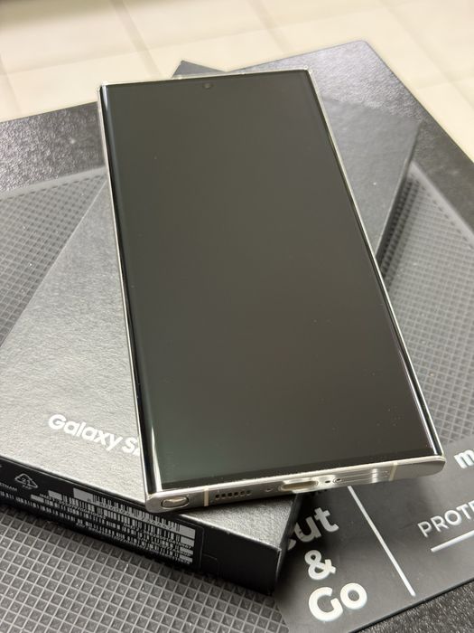 Samsung Galaxy S23 Ultra 5G,Cream,256GB/8GB RAM *КатоНов*