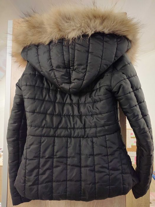 Зимно дамско яке с естествен пух