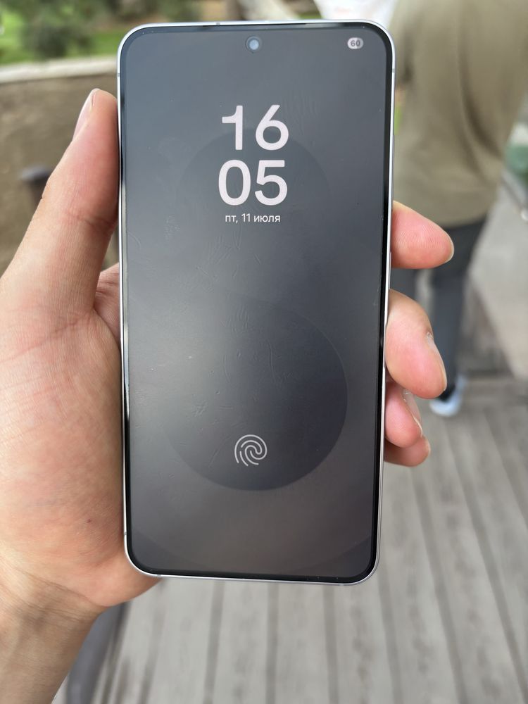 Samsung Galaxy S25 (новый не распакован)