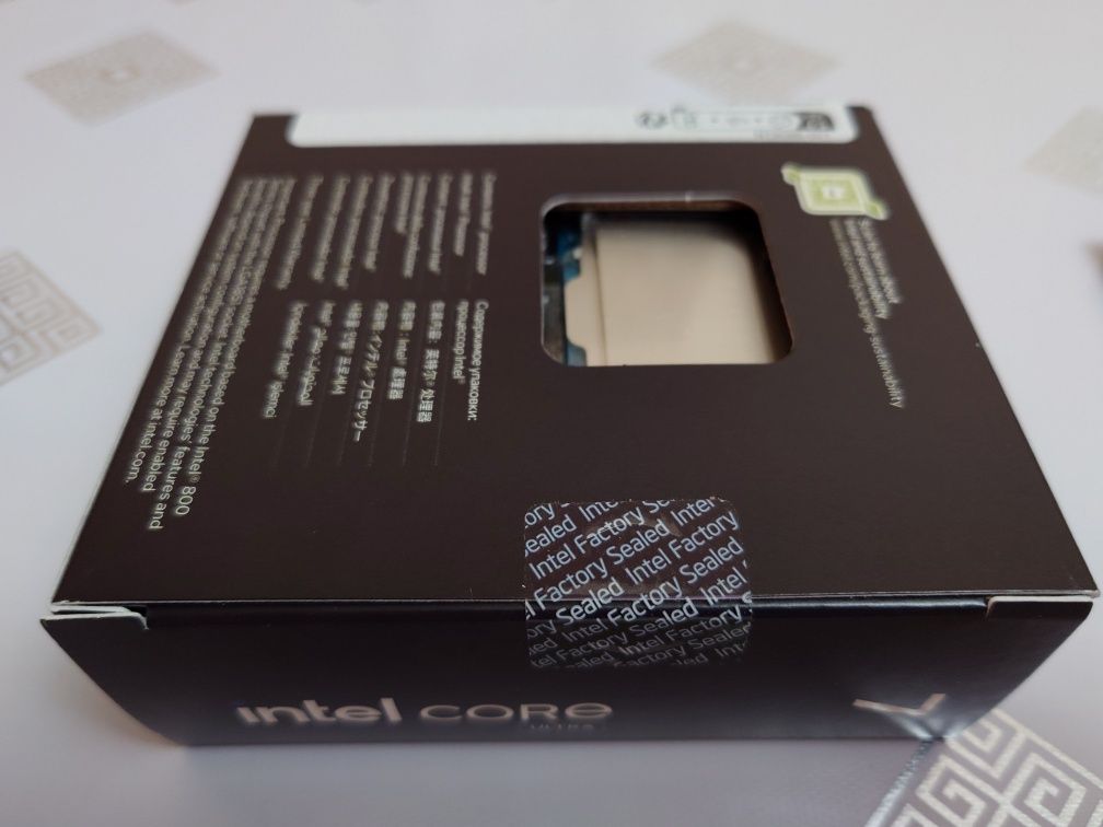 Intel Core Ultra 7 265K / MSI MAG Z890 TOMAHAWK / CORSAIR 32GB-7000