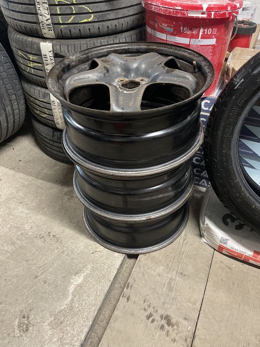 Jante opel 4 buc.Pretu este pe set
