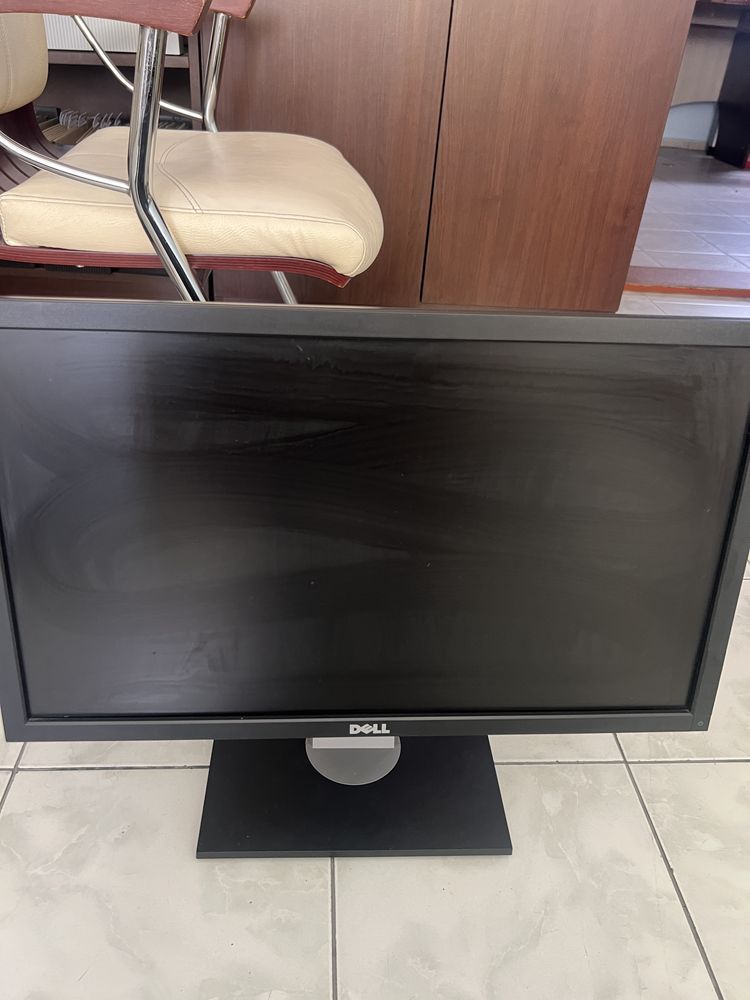 Монитор Dell 23”