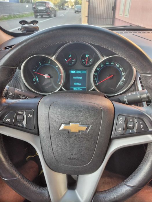 Chevrolet   Cruze