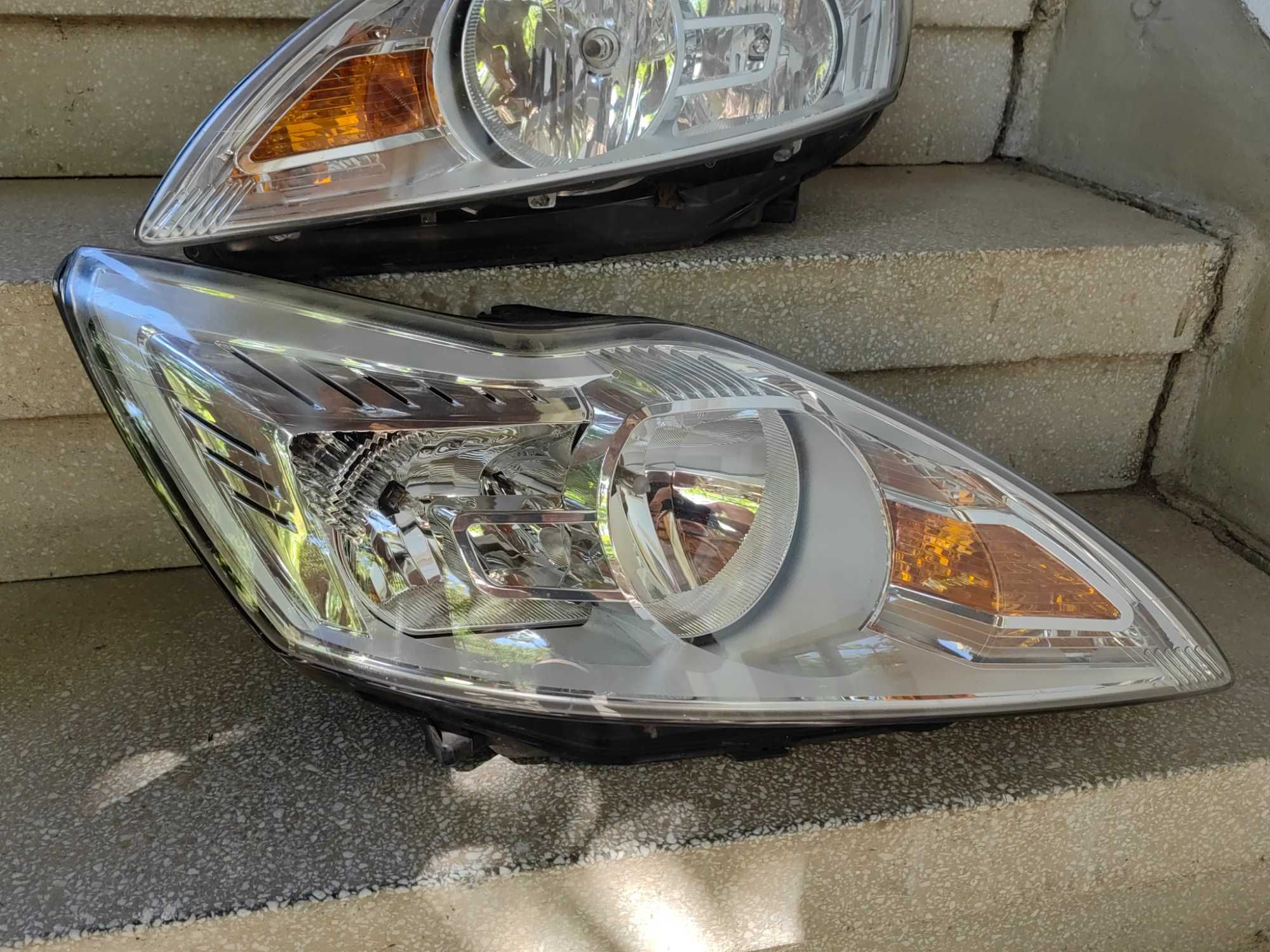 Фарове Ford Focus 07-11г. / Фарове Форд Фокус Оригинални