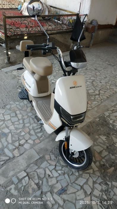 Skuter sotiladi...