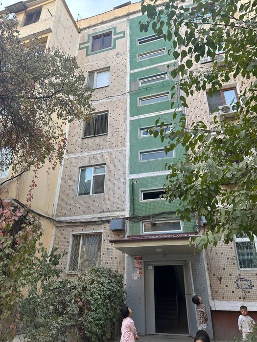 Продаётся 1/3/5 Куйлюк-5 Без ремонта 38м2 Ор-р: Медицинский техникум