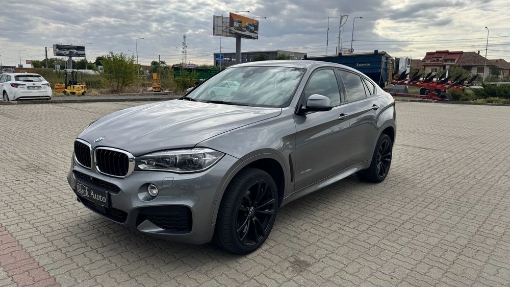 BMW X6 M Pachet . xDrive . 129.000km . 2993cmc . 258cp