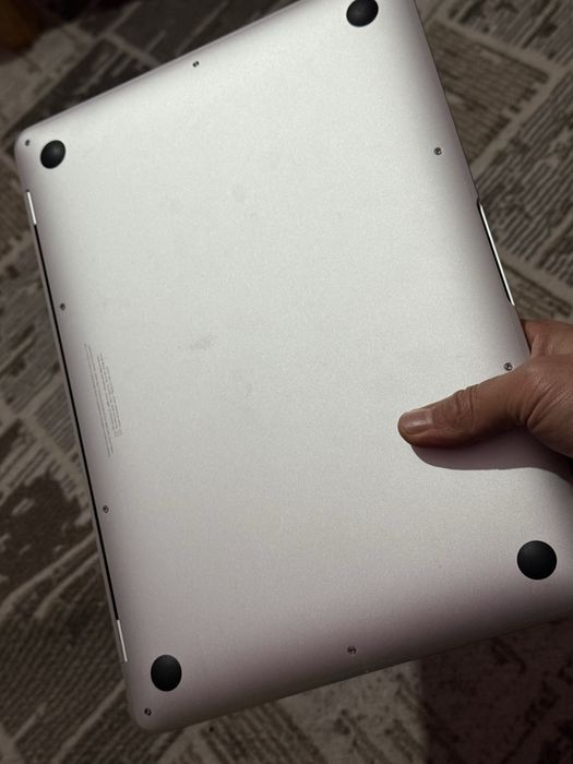 Macbook M1 air edeal sastayana