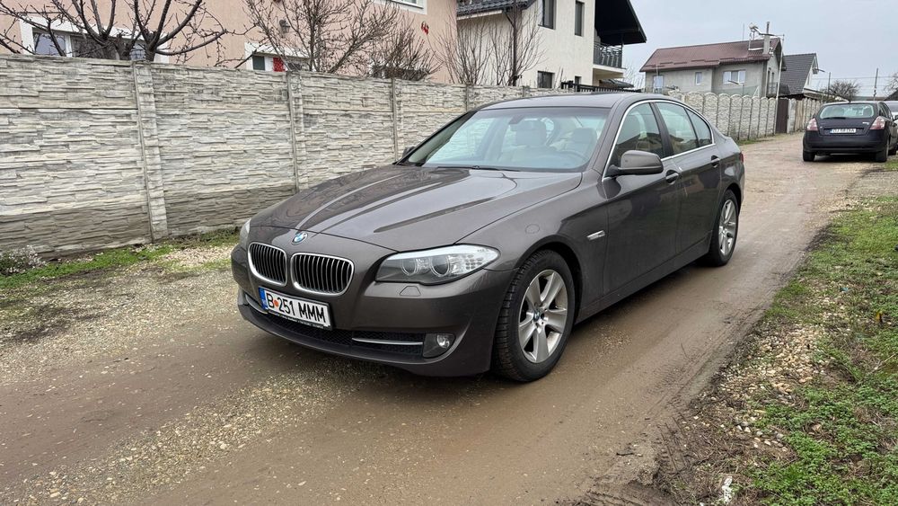 BMW Seria 5 2013 520d