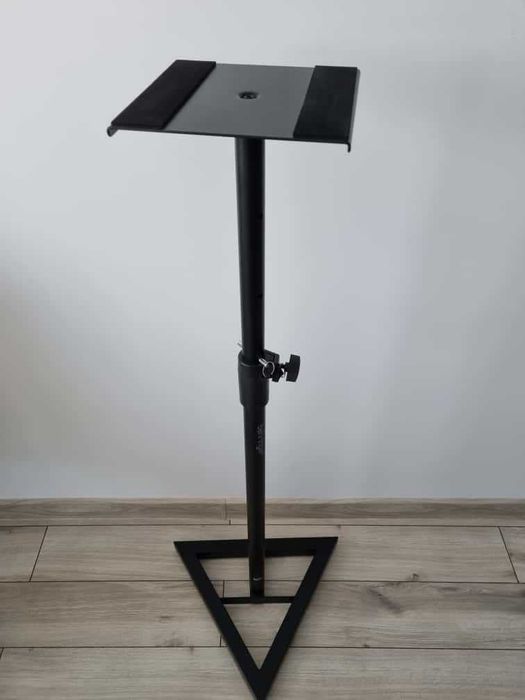 Vand 1 stativ Behringer SM5001