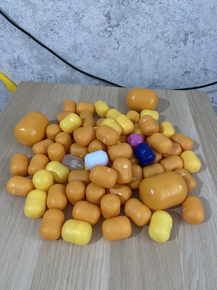 Капсулы от киндр сюрприз