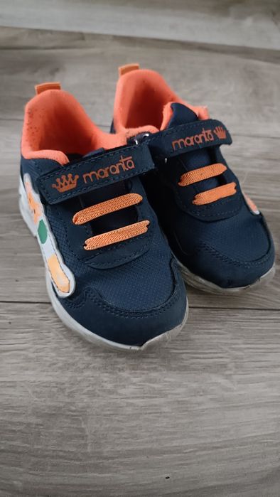 Adidași băiețel 25